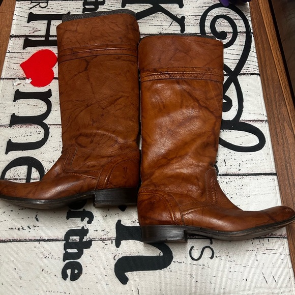 FRYE MELISSA B 76442 TRAPUNTO SADLE BROWN LEATHER KNEE HIGH RIDING BOOTS 9.5 - Picture 3 of 10